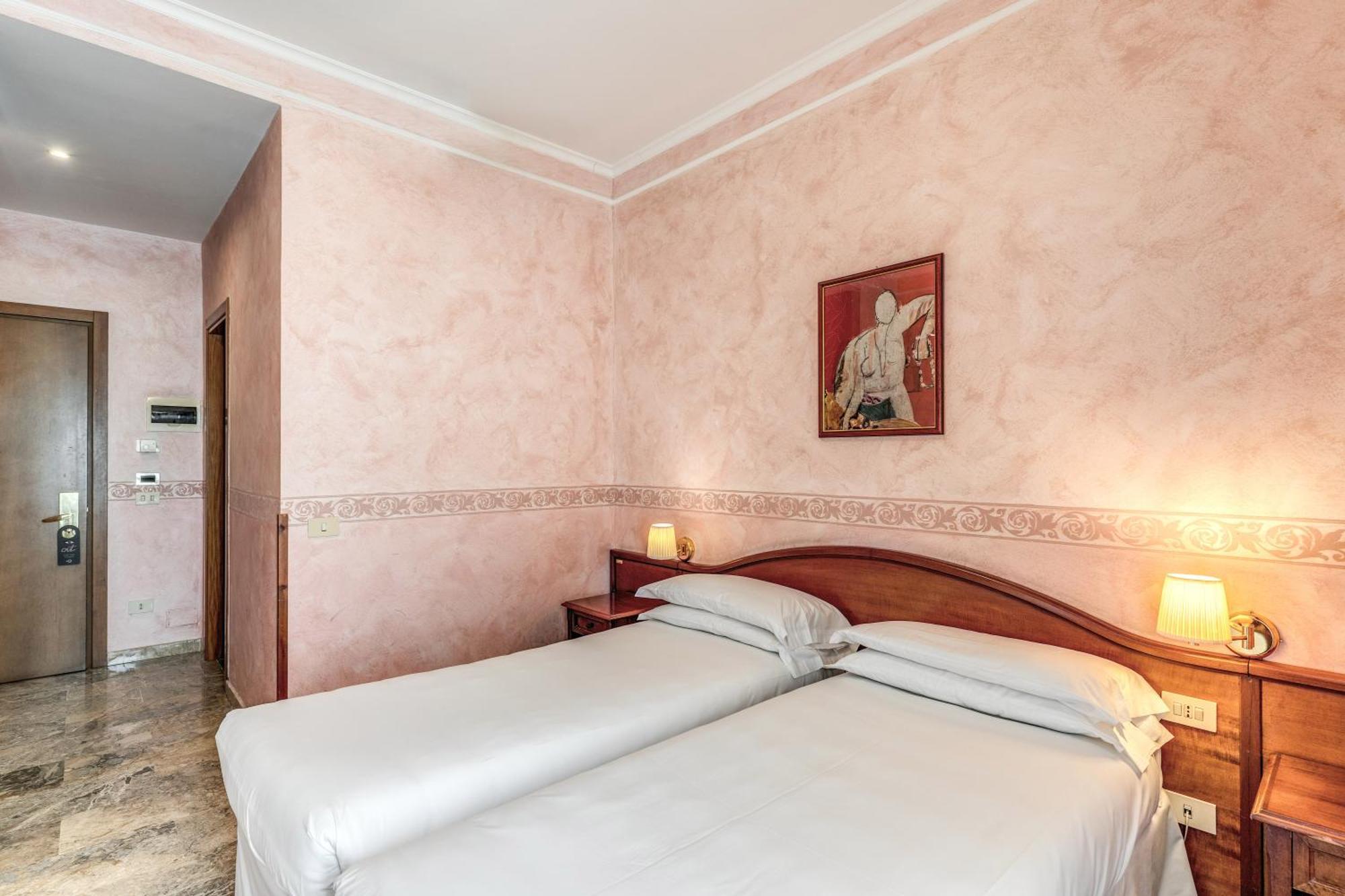 Hotel Orazia Rome Exterior photo