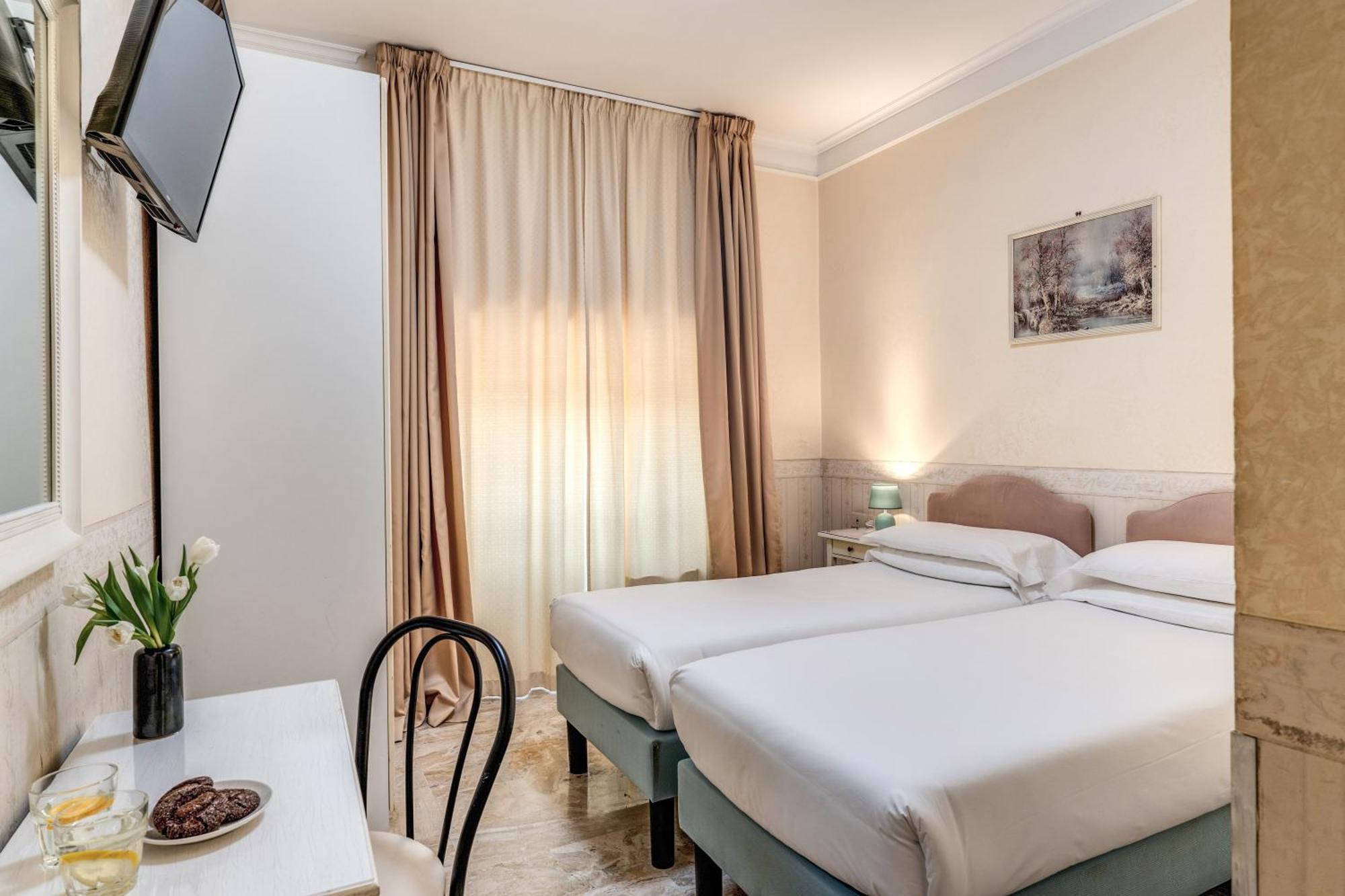Hotel Orazia Rome Exterior photo